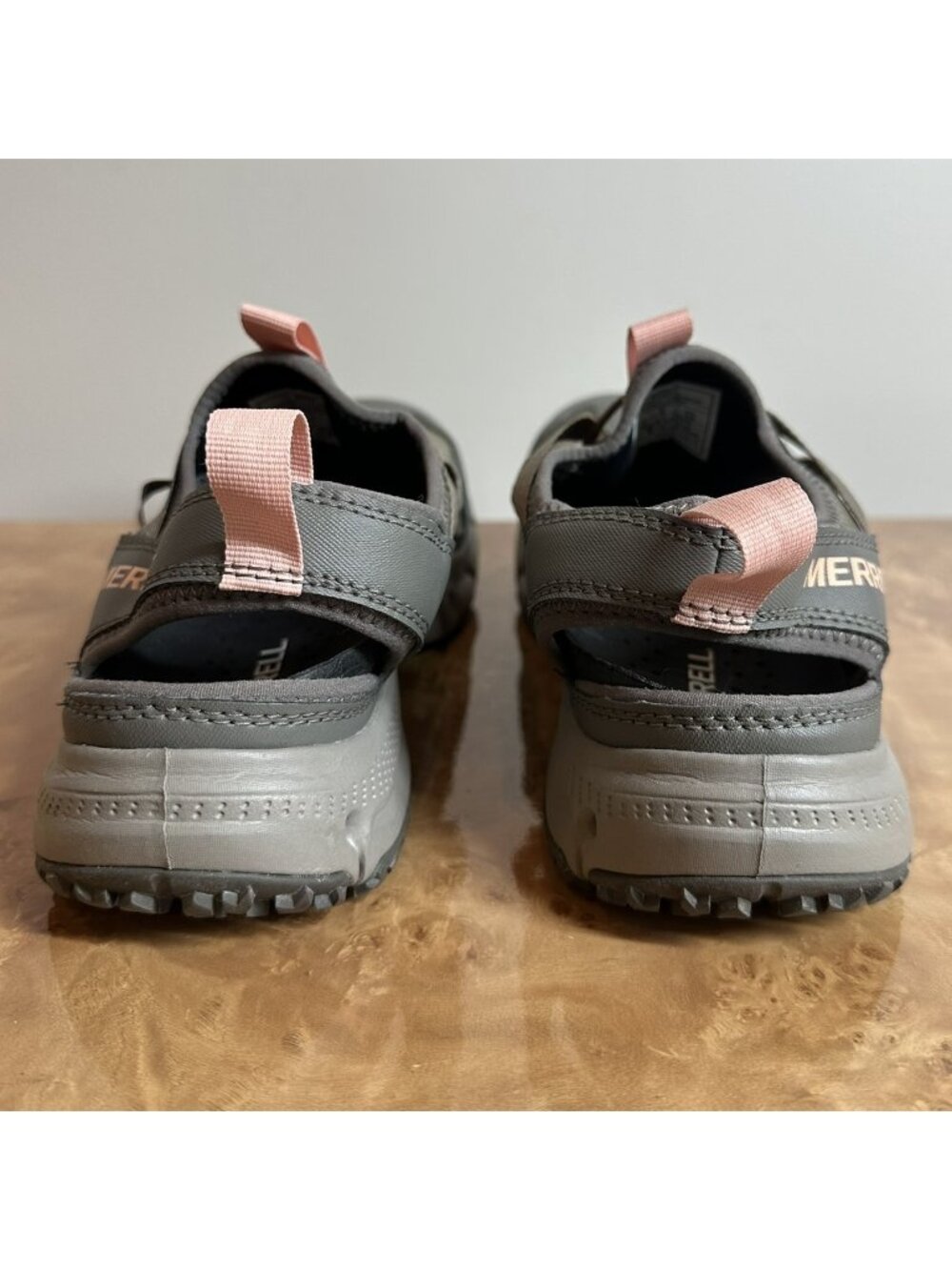 NEW Merrell Women's 10.5 Gray Pink Water Hiking Trail Shoes J004290 Brindle - Picture 3 of 7